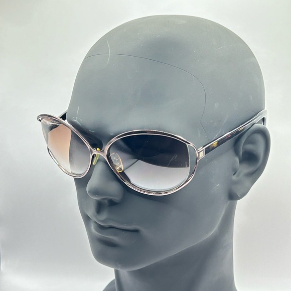 Givenchy SGV138 Sunglasses - Picture 11 of 11
